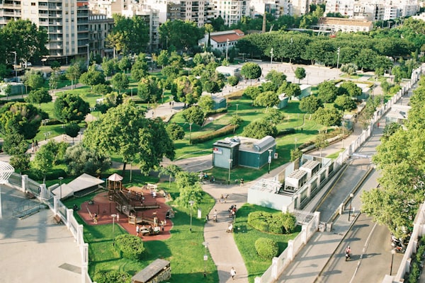Urban park (outdoor)