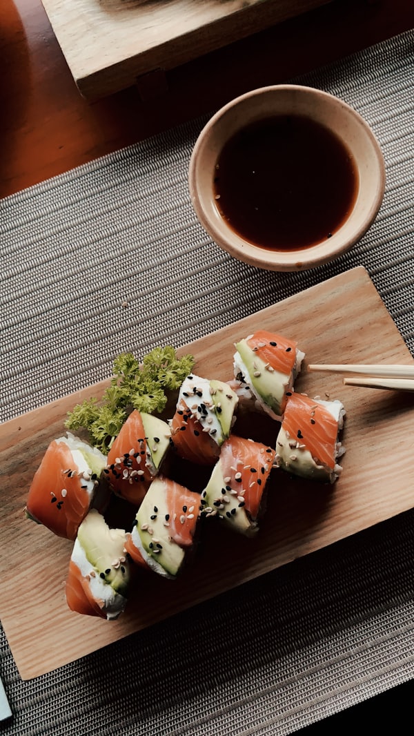 Omakase sushi dish